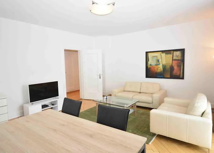 2br Flat Near And - Stardust 22 Apartment Zurich